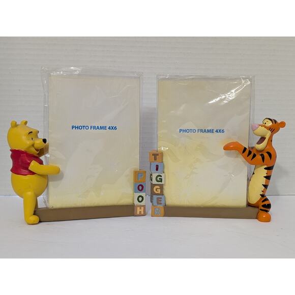 Disney Other - Disney Winnie the Pooh and Tigger 3D Sculpted Resin Picture Frame Pair Set 4x6
